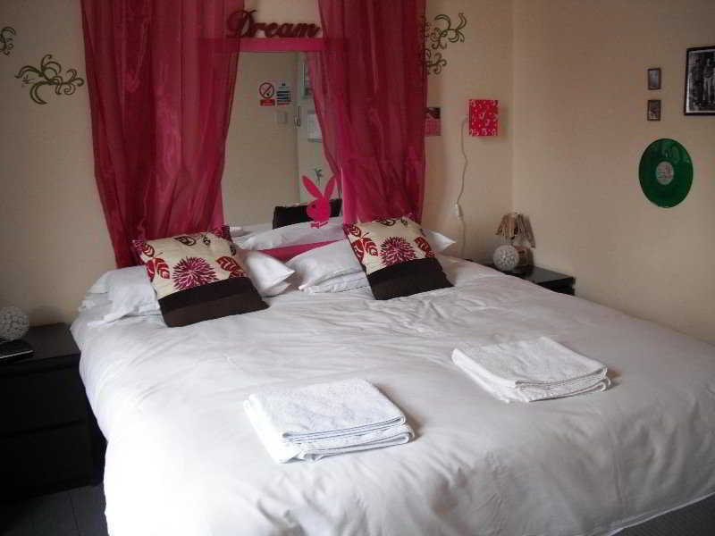 Art Roch Hostel Edinburgh Ngoại thất bức ảnh